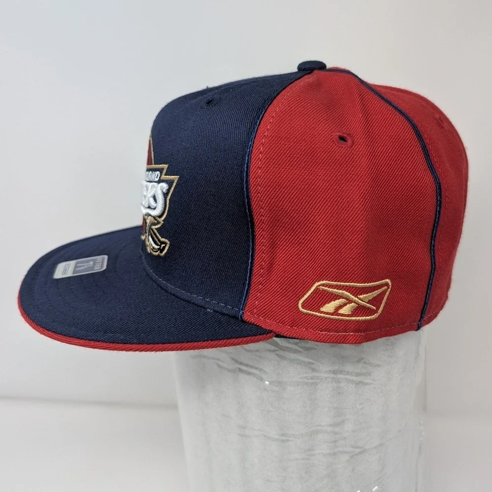 Reebok Cleveland Cavaliers NBA Fitted Hat 7 3/8 NWT Navy Red Wool Flat Brim